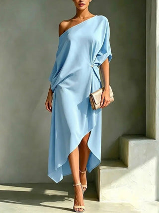 Camila – Asymmetrisk elegant kjole