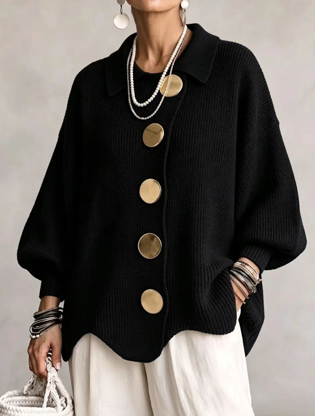 Isadora | Oversized cardigan med gyldne detaljer