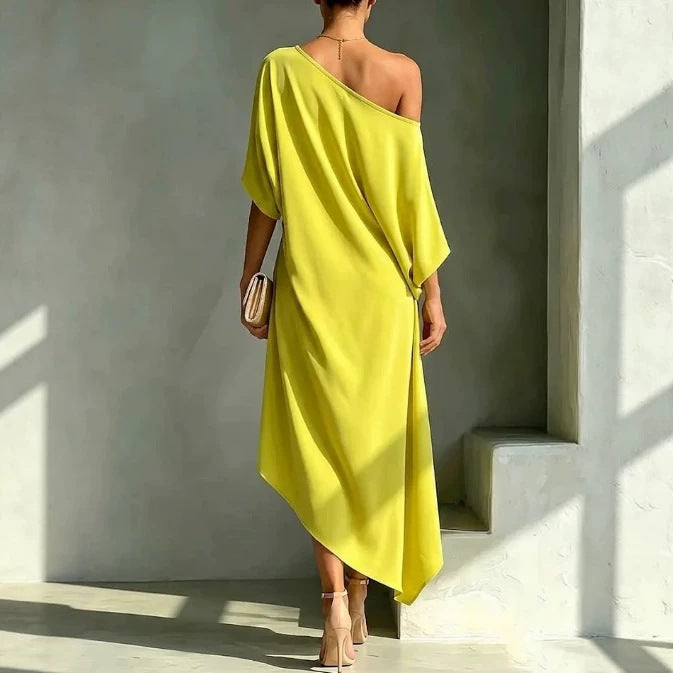 Camila – Asymmetrisk elegant kjole
