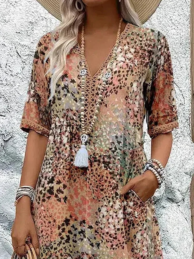 Dorina | V-hals Kjole med Print