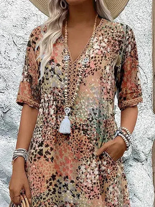 Dorina | V-hals Kjole med Print